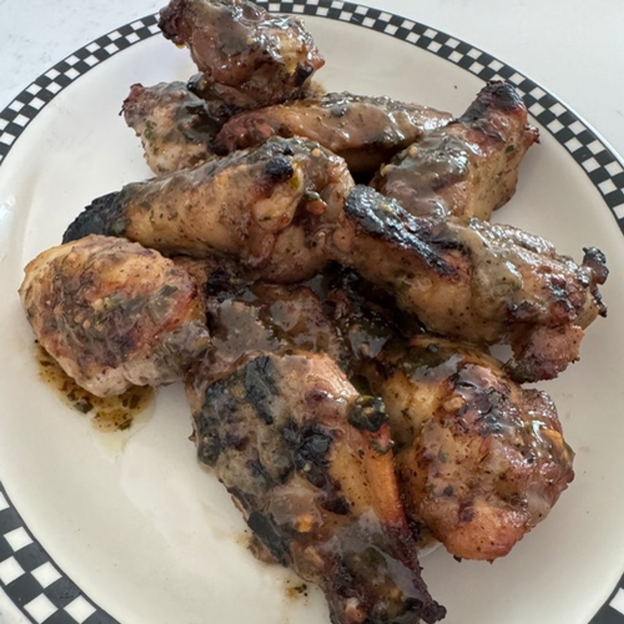 6 Jumbo Chicken Wings (Special $1.50 per Wing)
