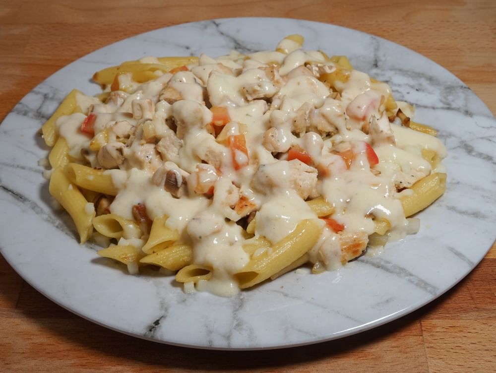 Chicken Alfredo Pasta