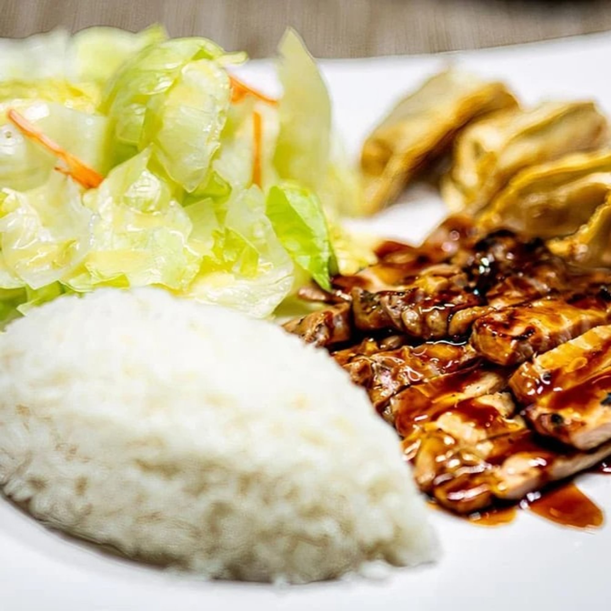 Chicken & Gyoza Combo