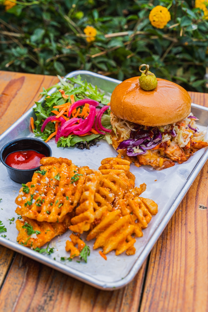 BBQ CHICKEN SANDWICH