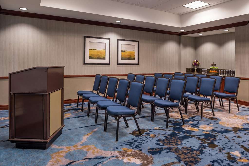 Hilton San Antonio Hill Country Image