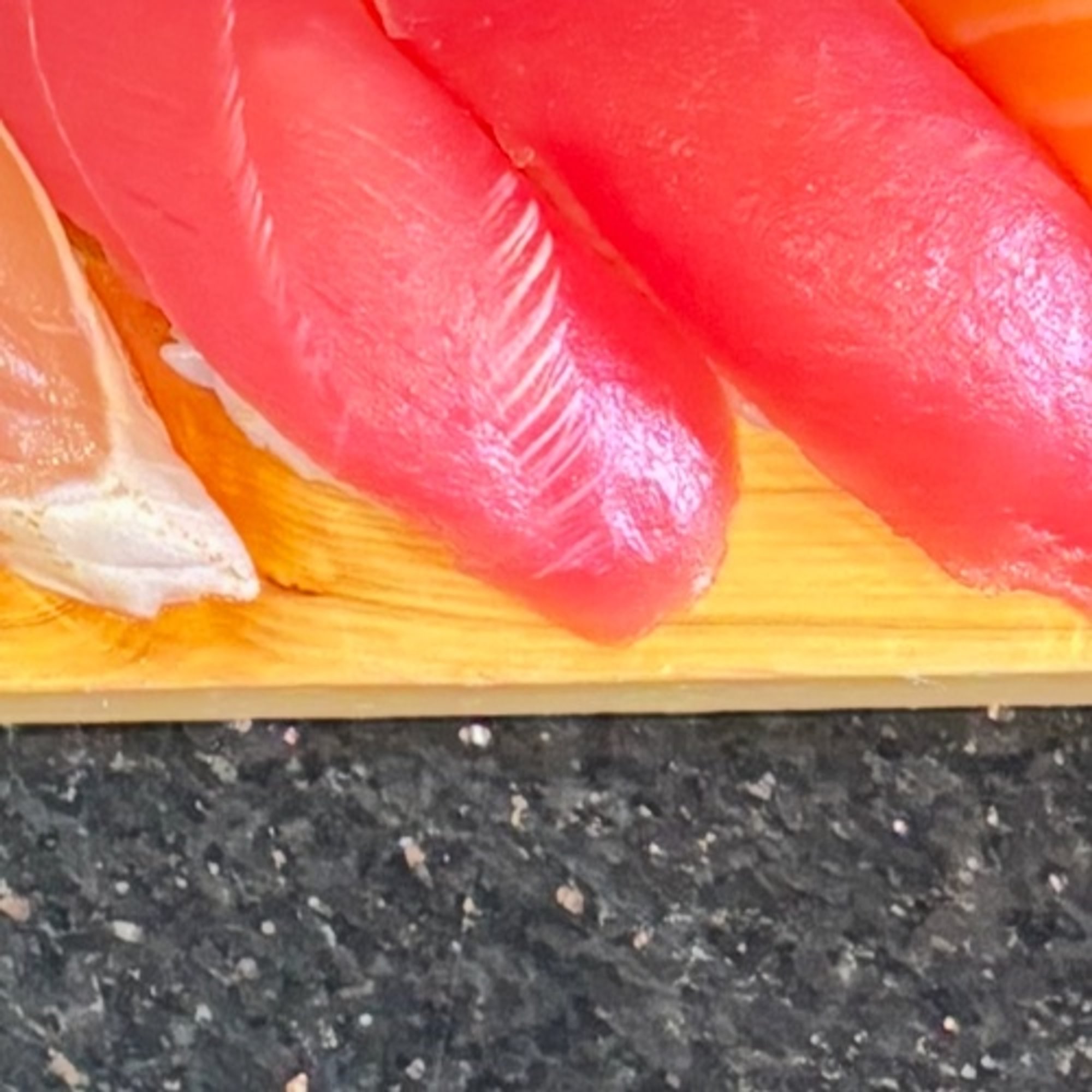 Tuna (5pc)