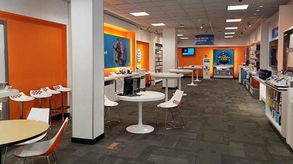 AT&T Store Photo