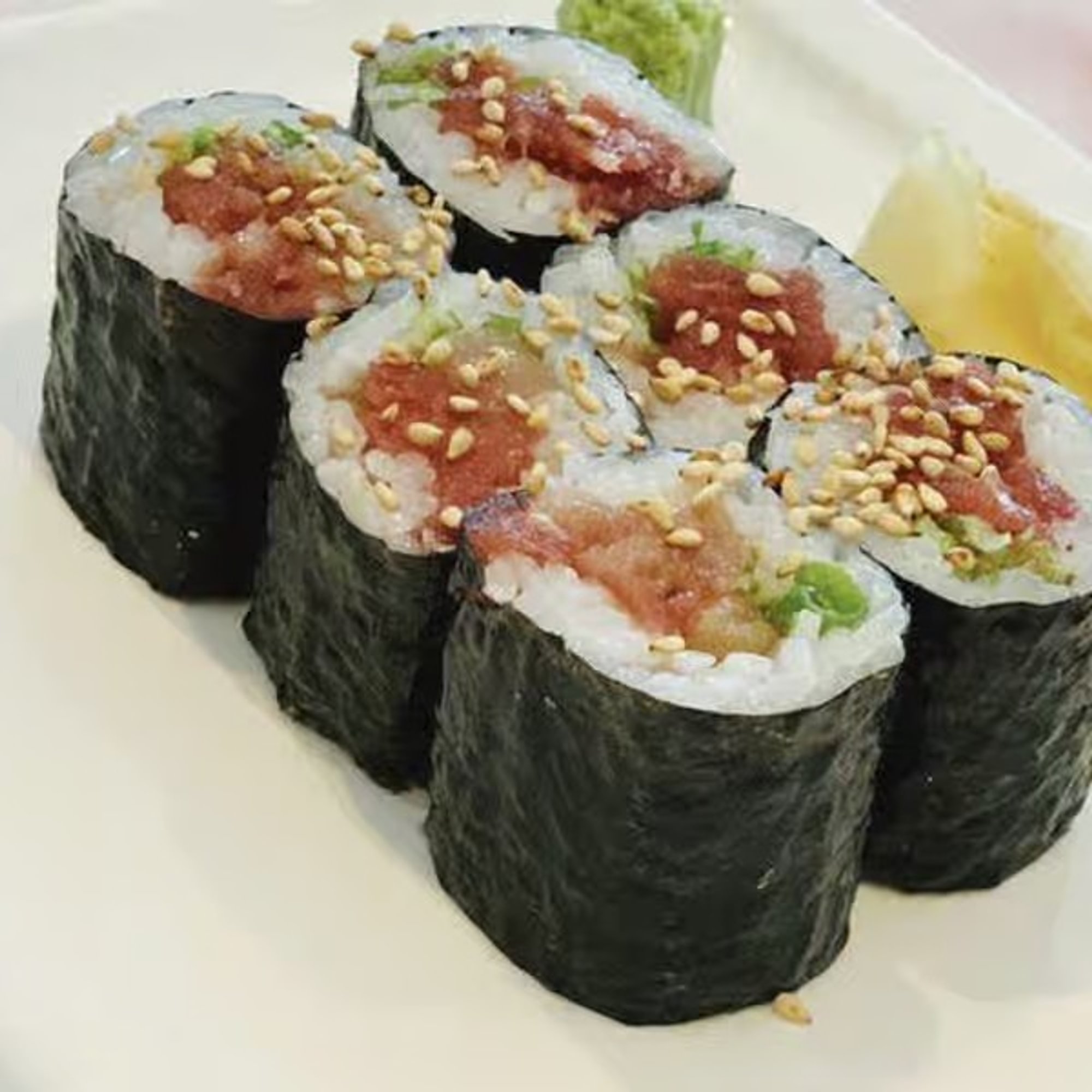 Negi Tuna Maki Roll