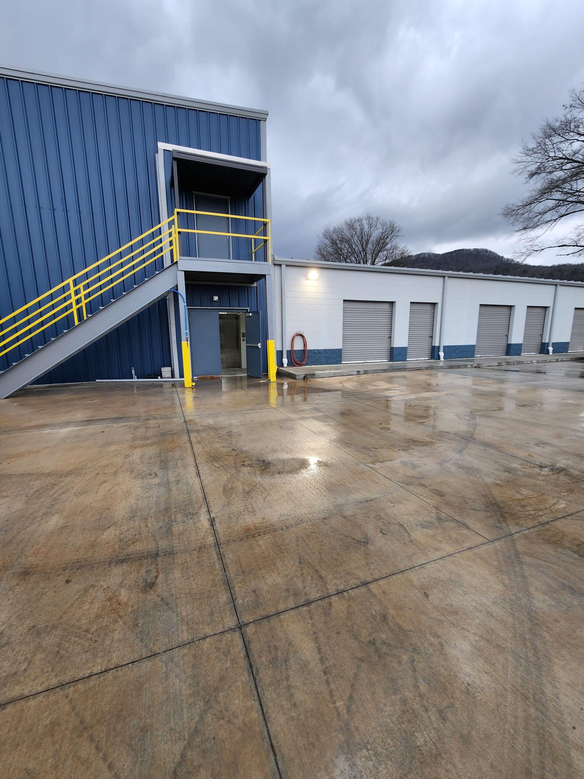 General Contractor | Robert Roberts Image