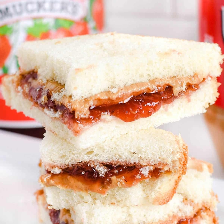 Peanut Butter & Jelly Sandwich