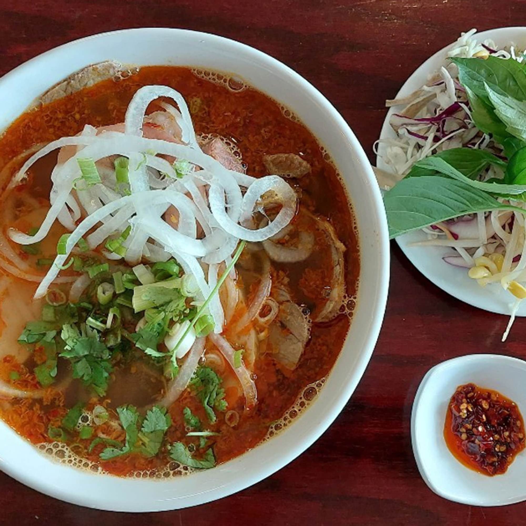P12. House Special (bun bo hue)