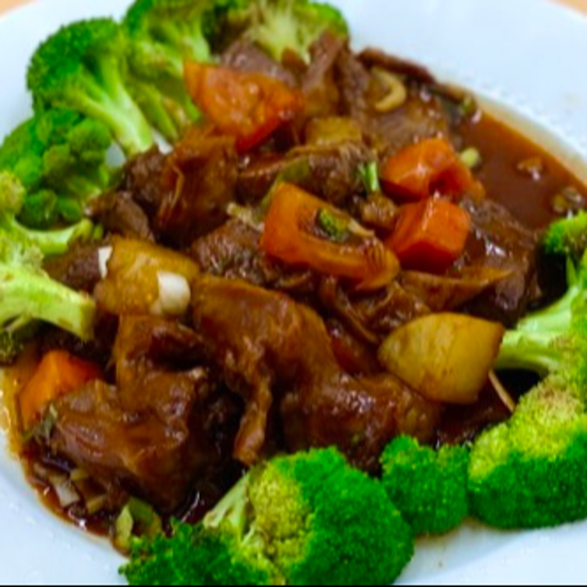 Taiwanese Braised Beef 紅燒牛腩
