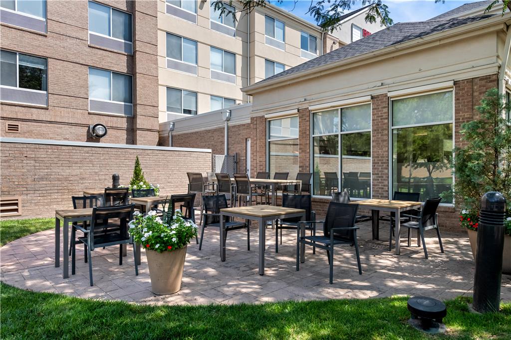 Hilton Garden Inn Overland Park Image