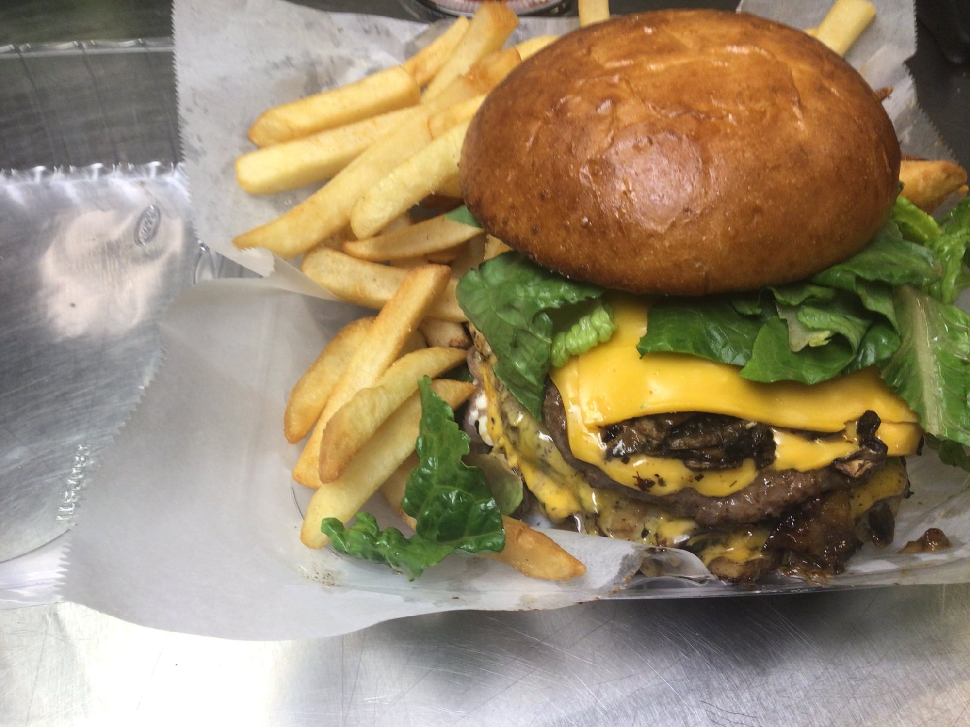 Mushroom Cheeseburger