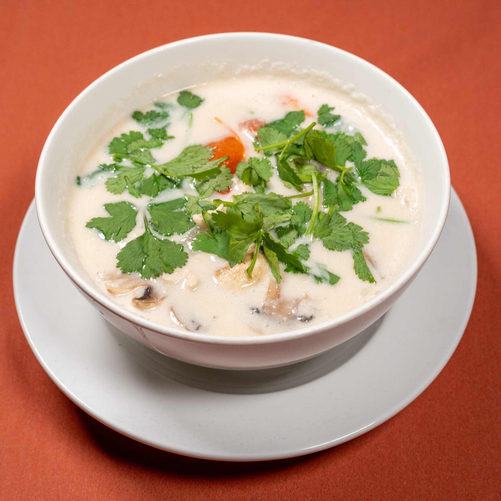 Tom Kha