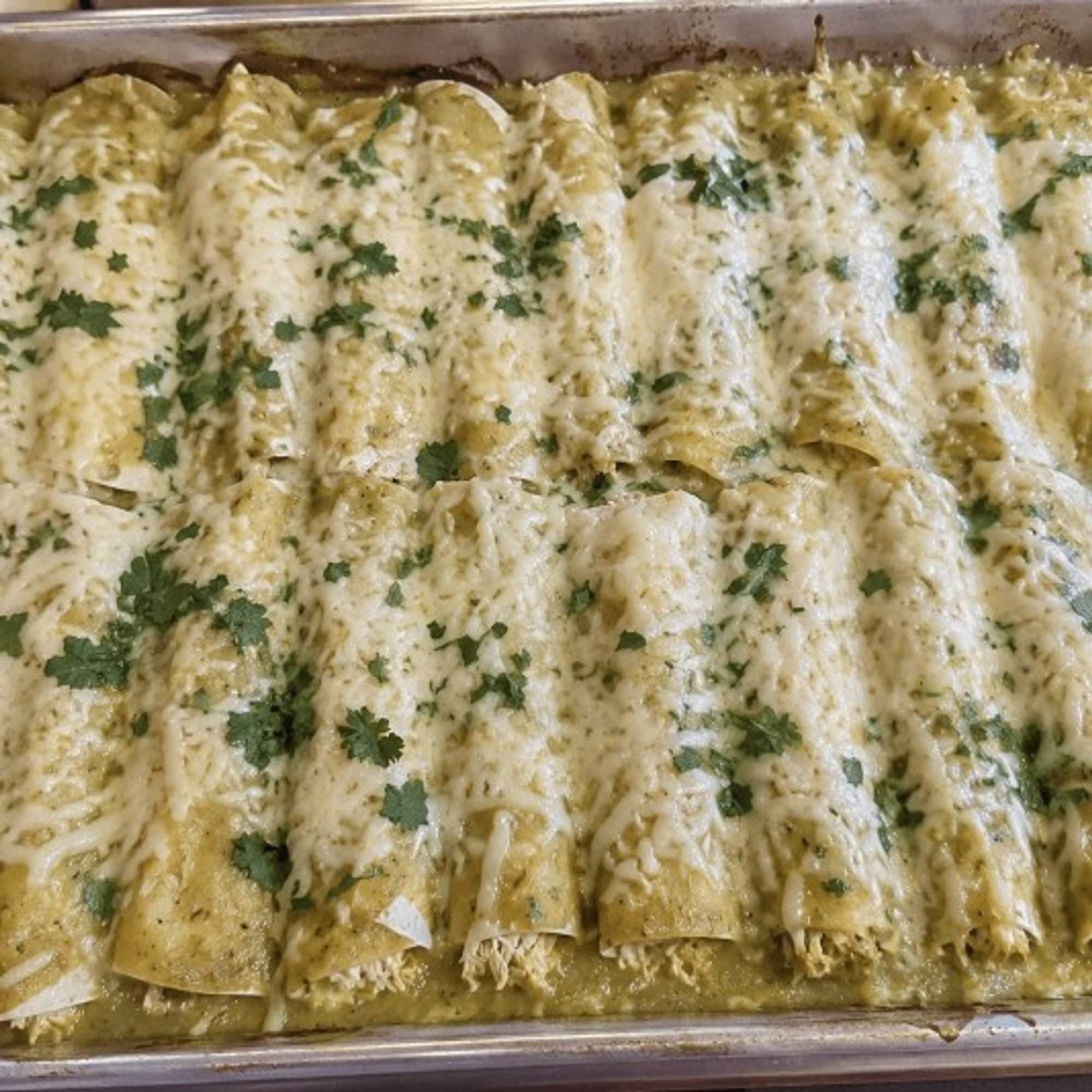 Enchiladas Platter Creamy Green Salsa