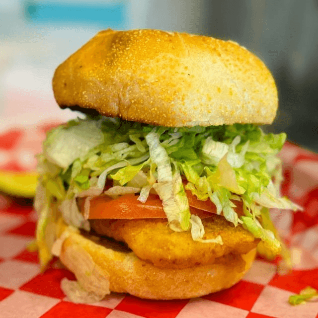 Crispy Chicken Deluxe Sandwich