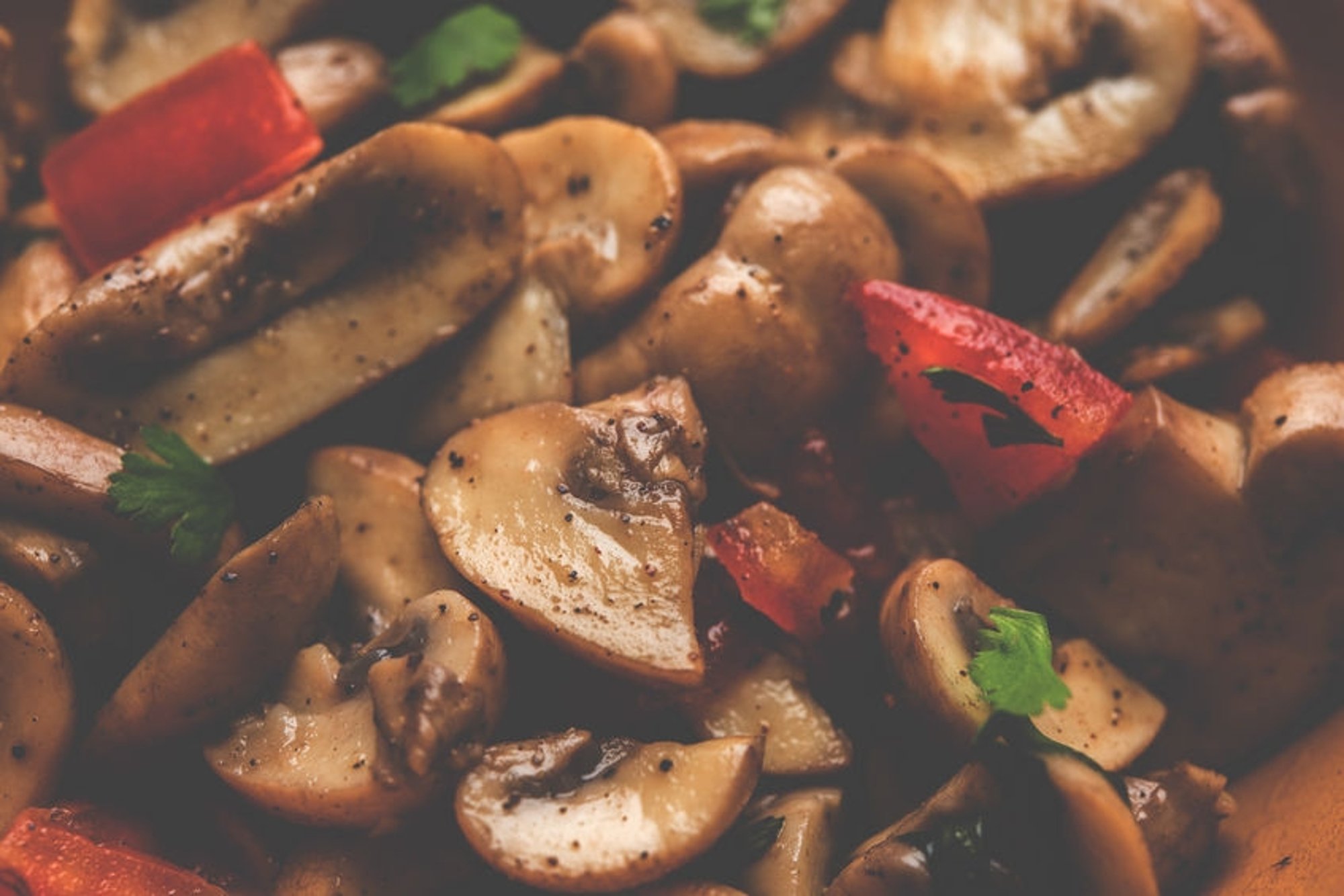 A008 Mushroom Pepper Fry