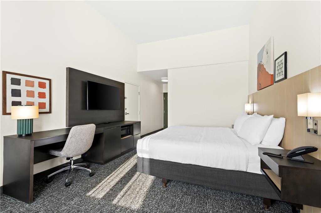 Spark by Hilton Panama City Beach Image