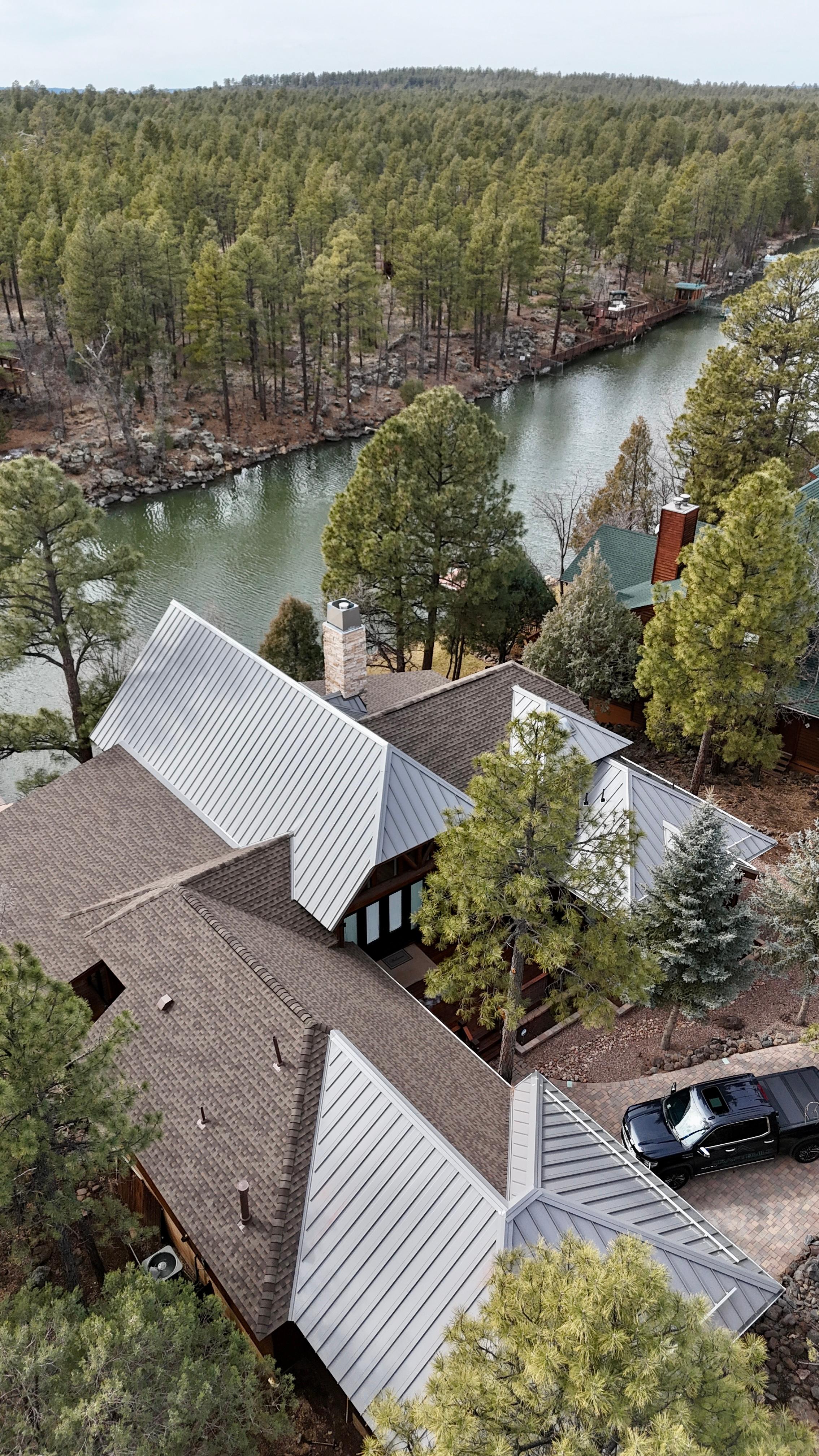 Craftbuilt Roofing Image