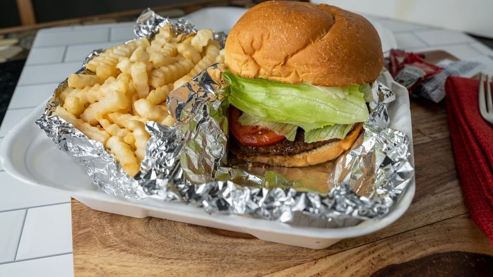 Cheeseburger Deluxe
