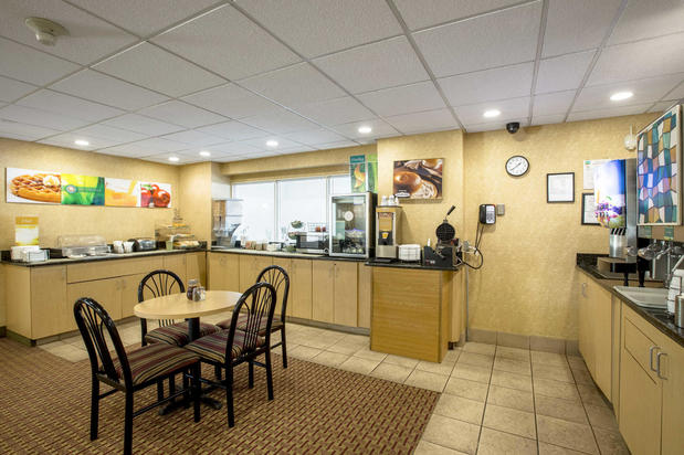 Images Quality Inn & Suites