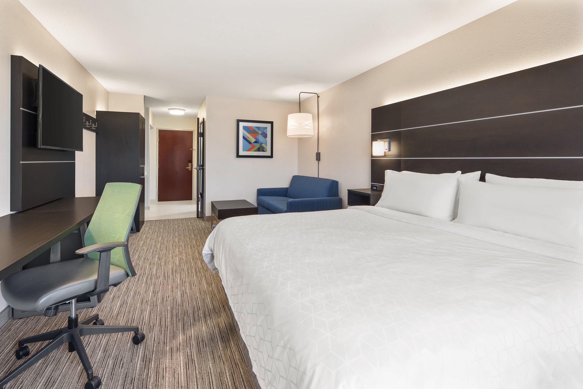 Holiday Inn Express & Suites Greenville-Spartanburg (Duncan) Photo