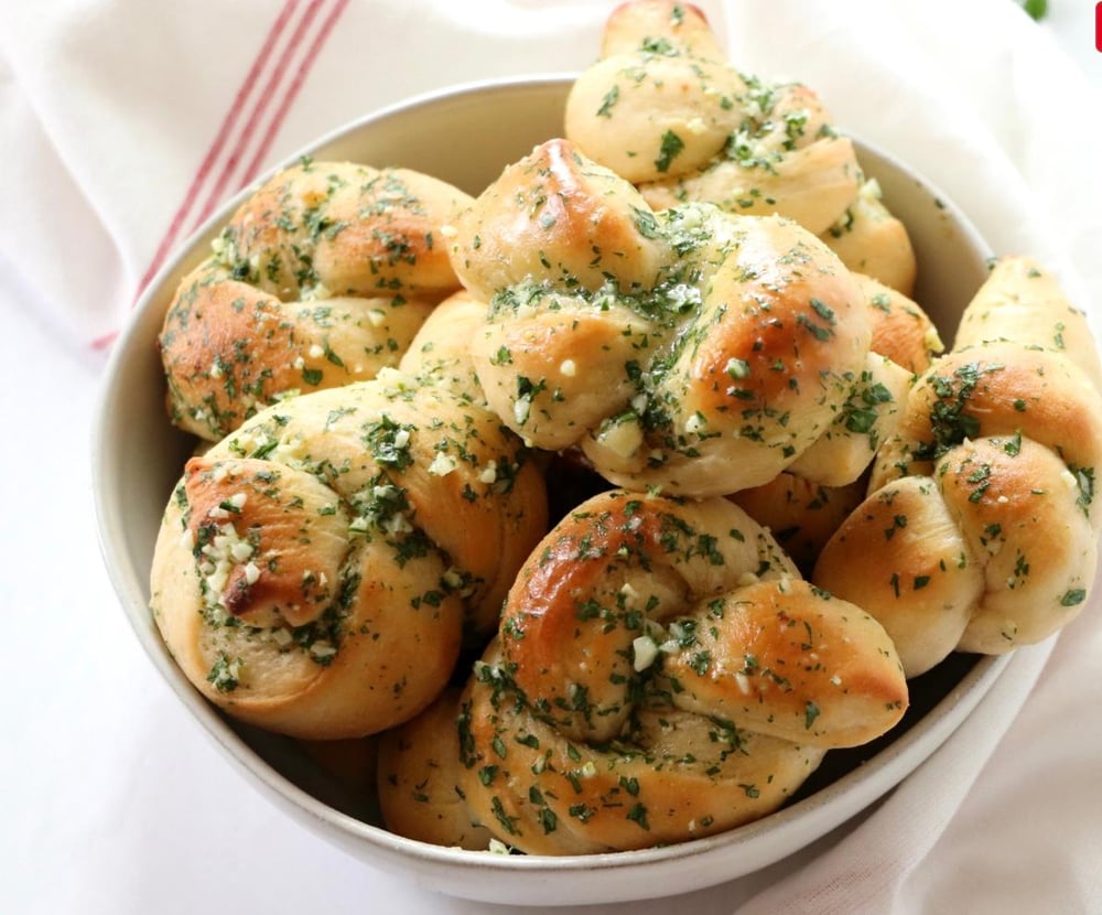 GARLIC KNOTS FRANK SINATRA