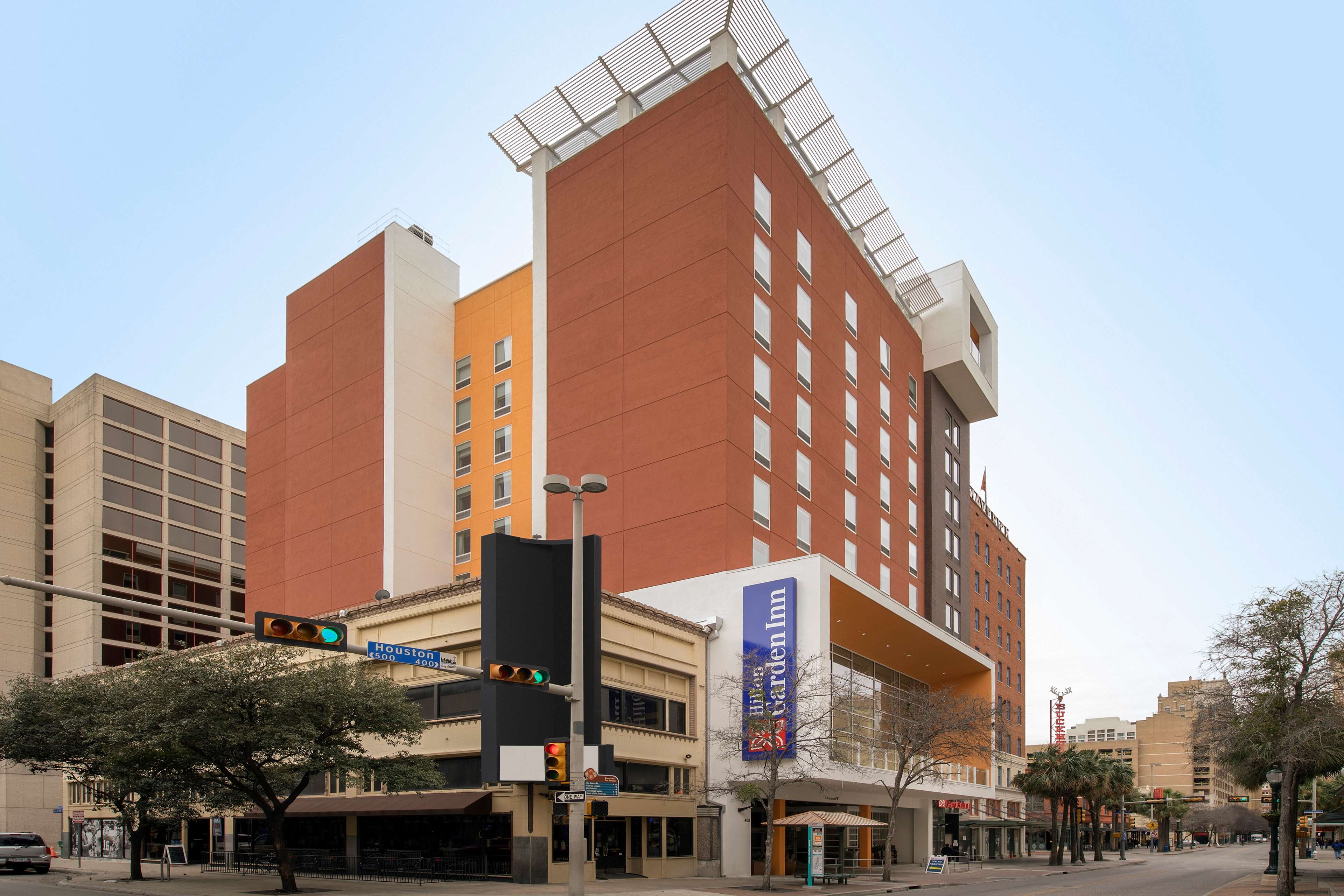 Hilton Garden Inn San Antonio Downtown Riverwalk 408 East Houston 