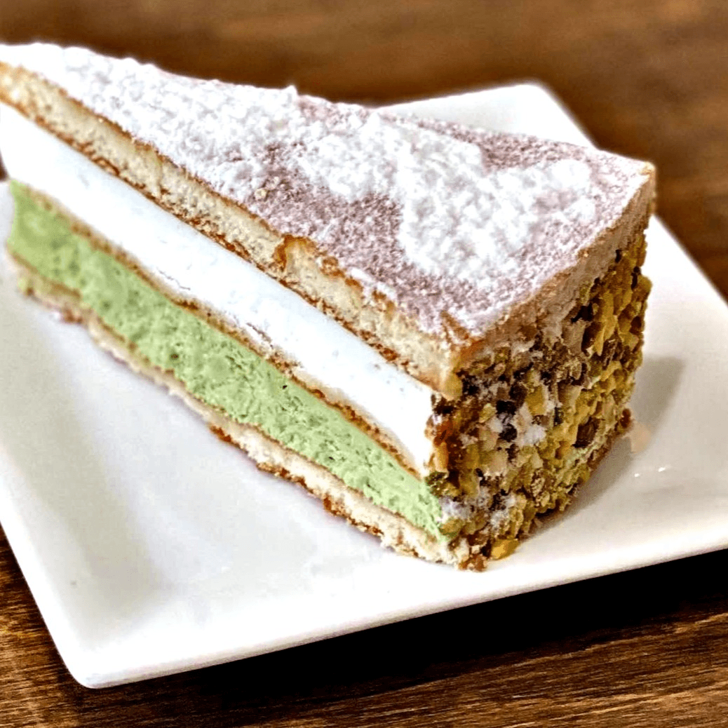 Pistachio and Ricotta cheese cake 