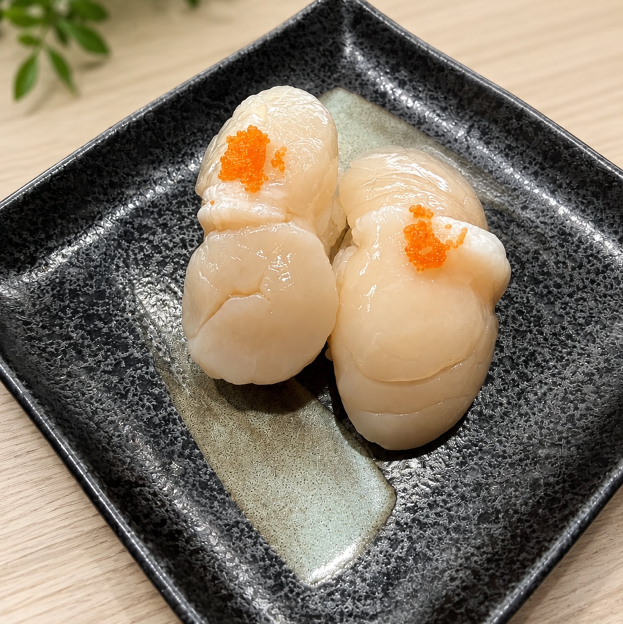 Japanese scallop sushi (2pcs) / sashimi (3pcs)