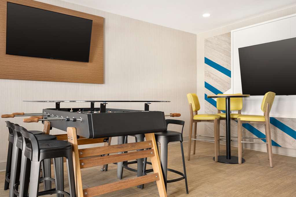 Hilton Garden Inn Fort Collins Image