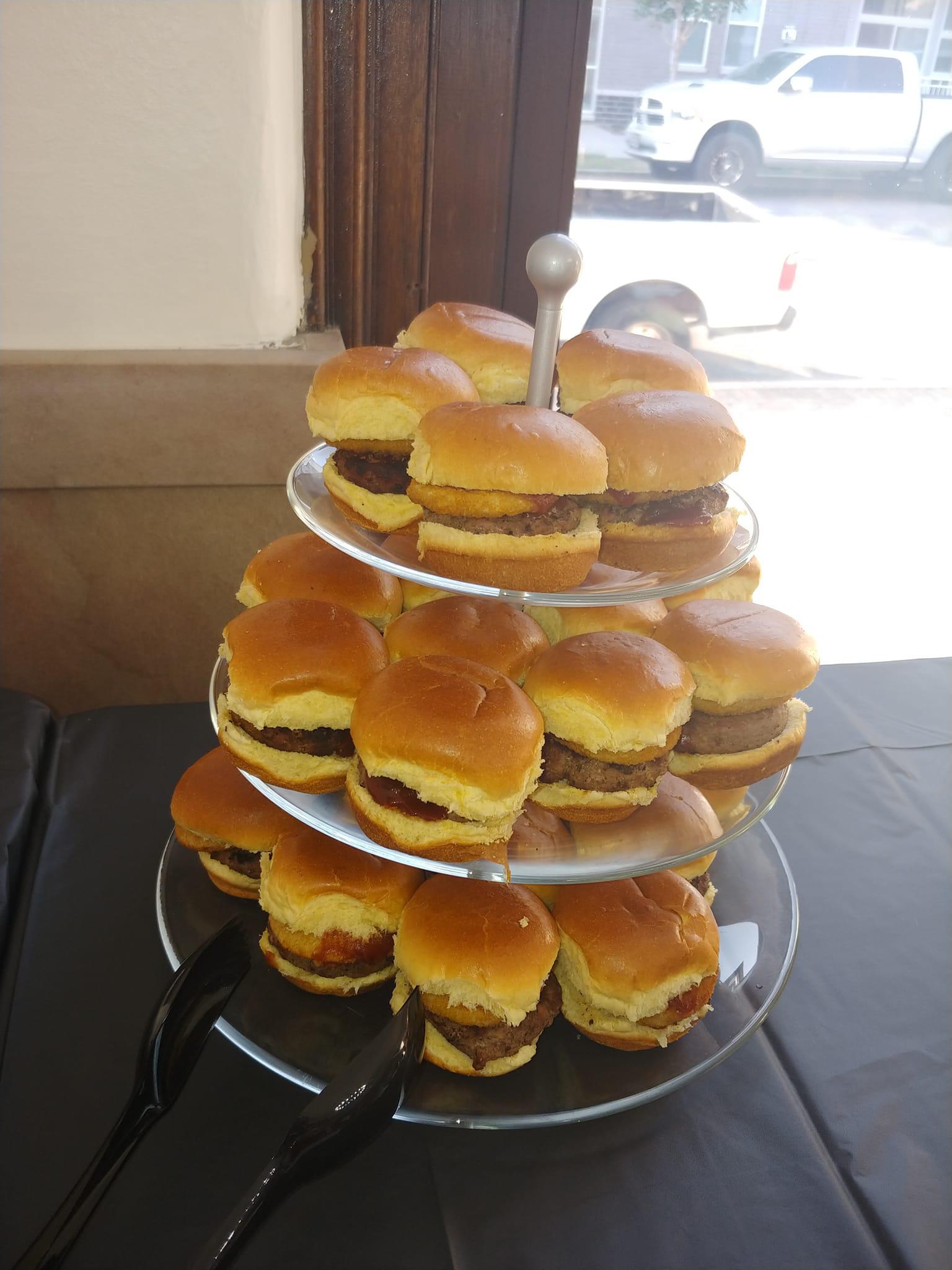 Curtis's Custom Cuisine Image