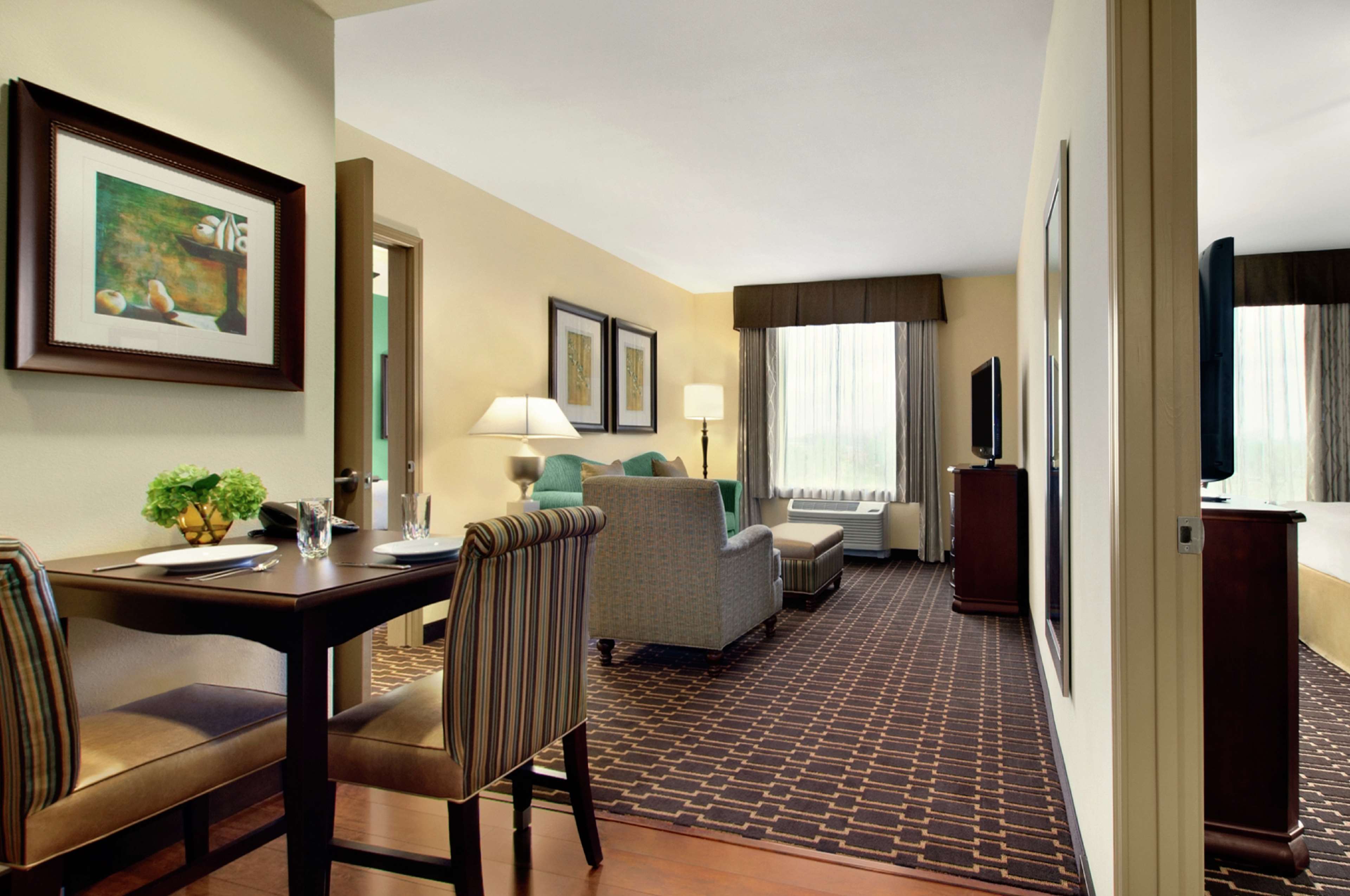 Guest room