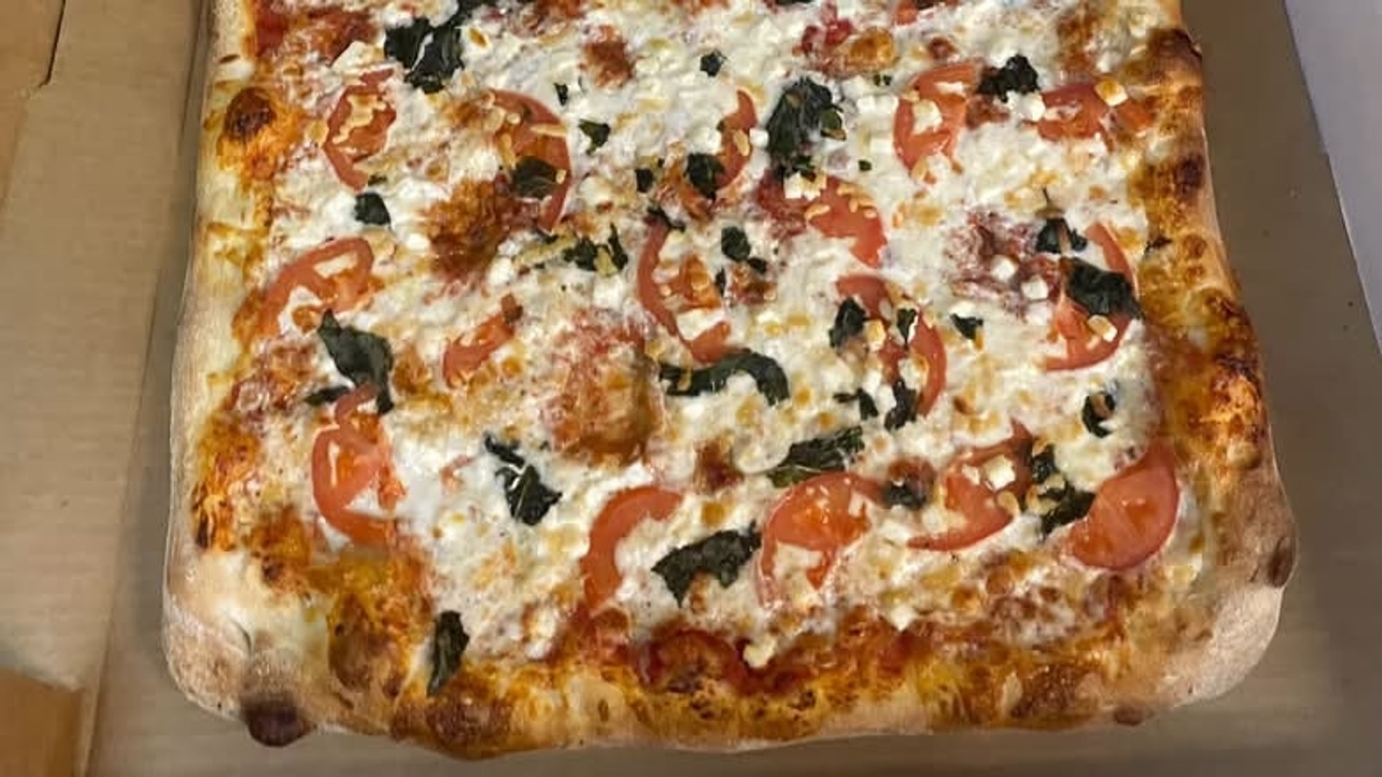 Margarita Pizza (Rectangular 16"x24")