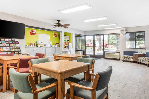 Images Quality Inn & Suites