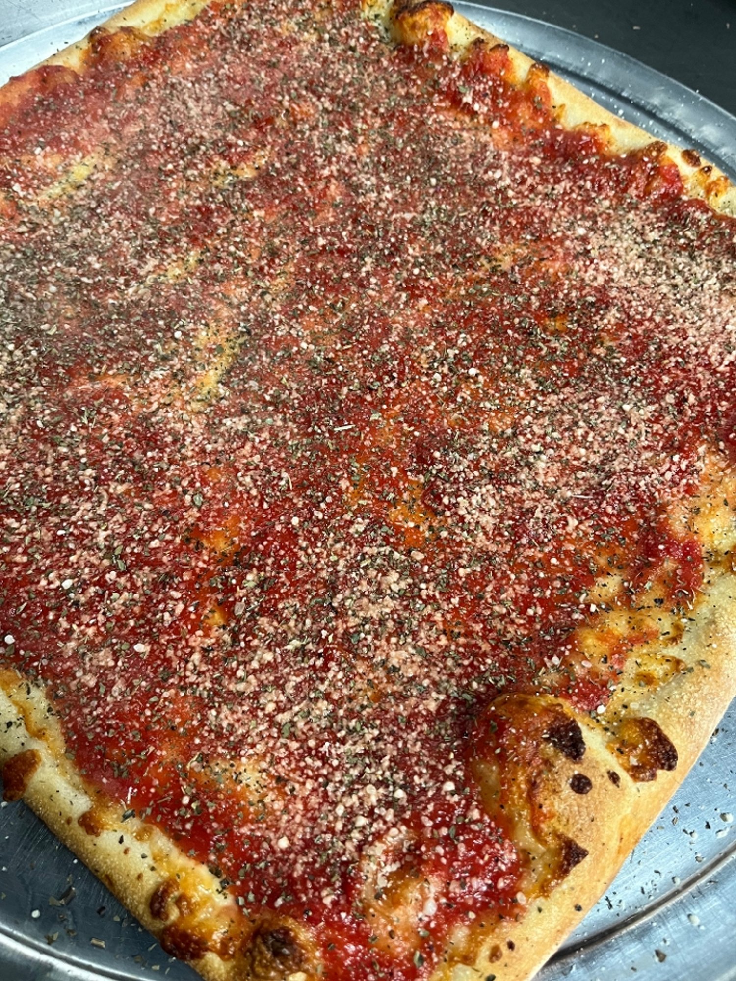 Square Grandmaa Pizza