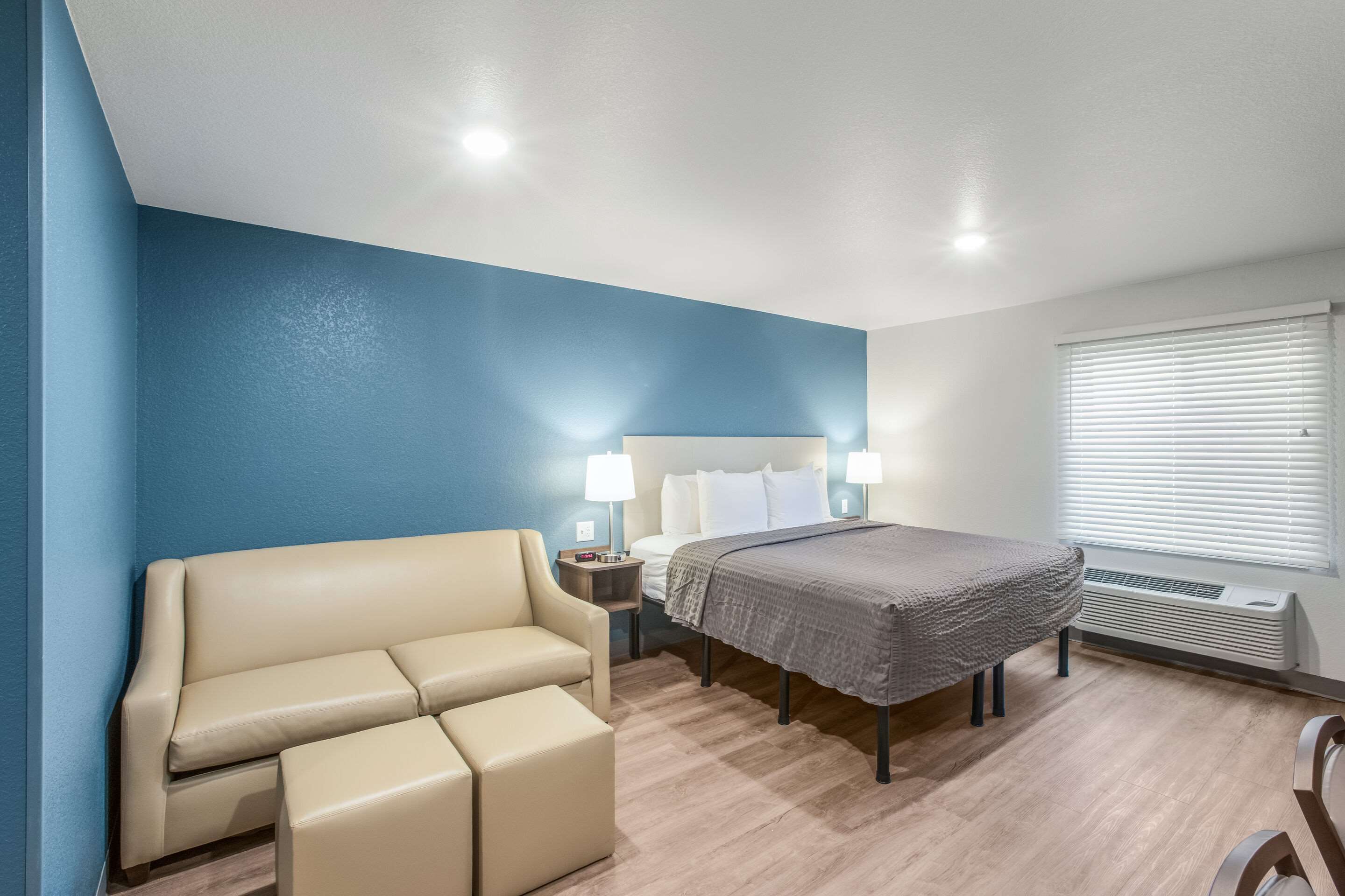 WoodSpring Suites Atlanta McDonough Photo