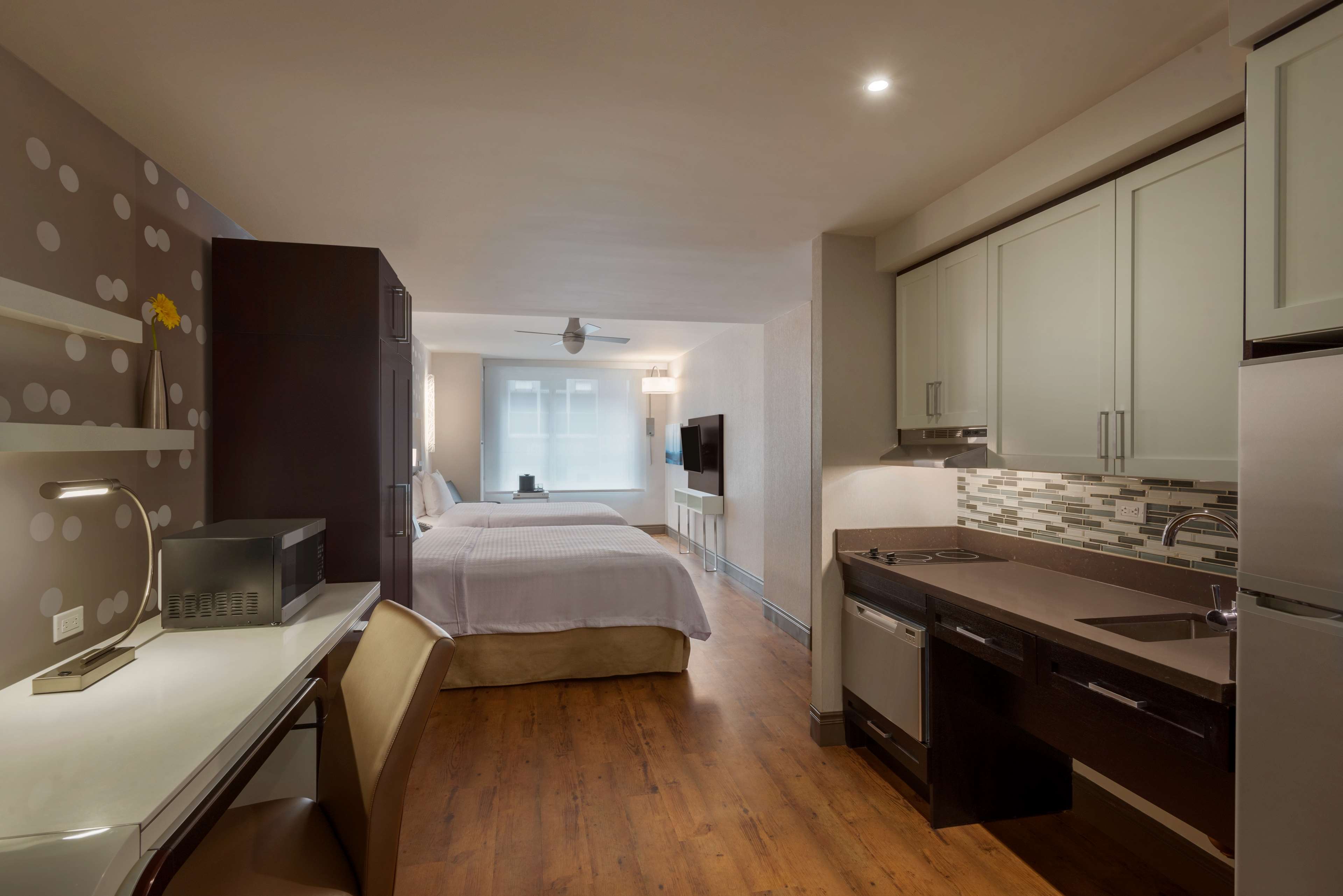 Homewood Suites by Hilton New York/Midtown Manhattan Times Square-South, NY Photo