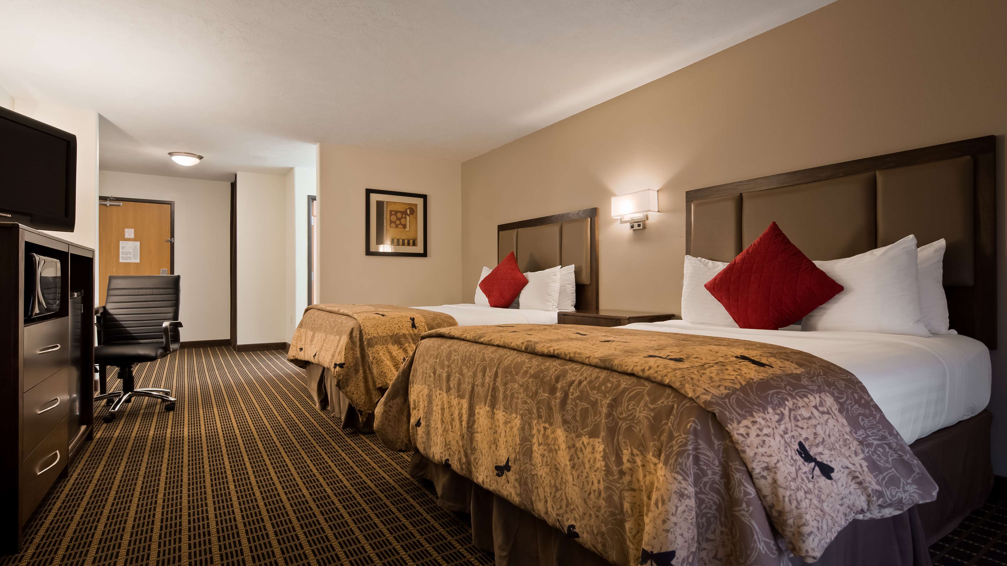 Best Western Plus Eagleridge Inn & Suites Photo