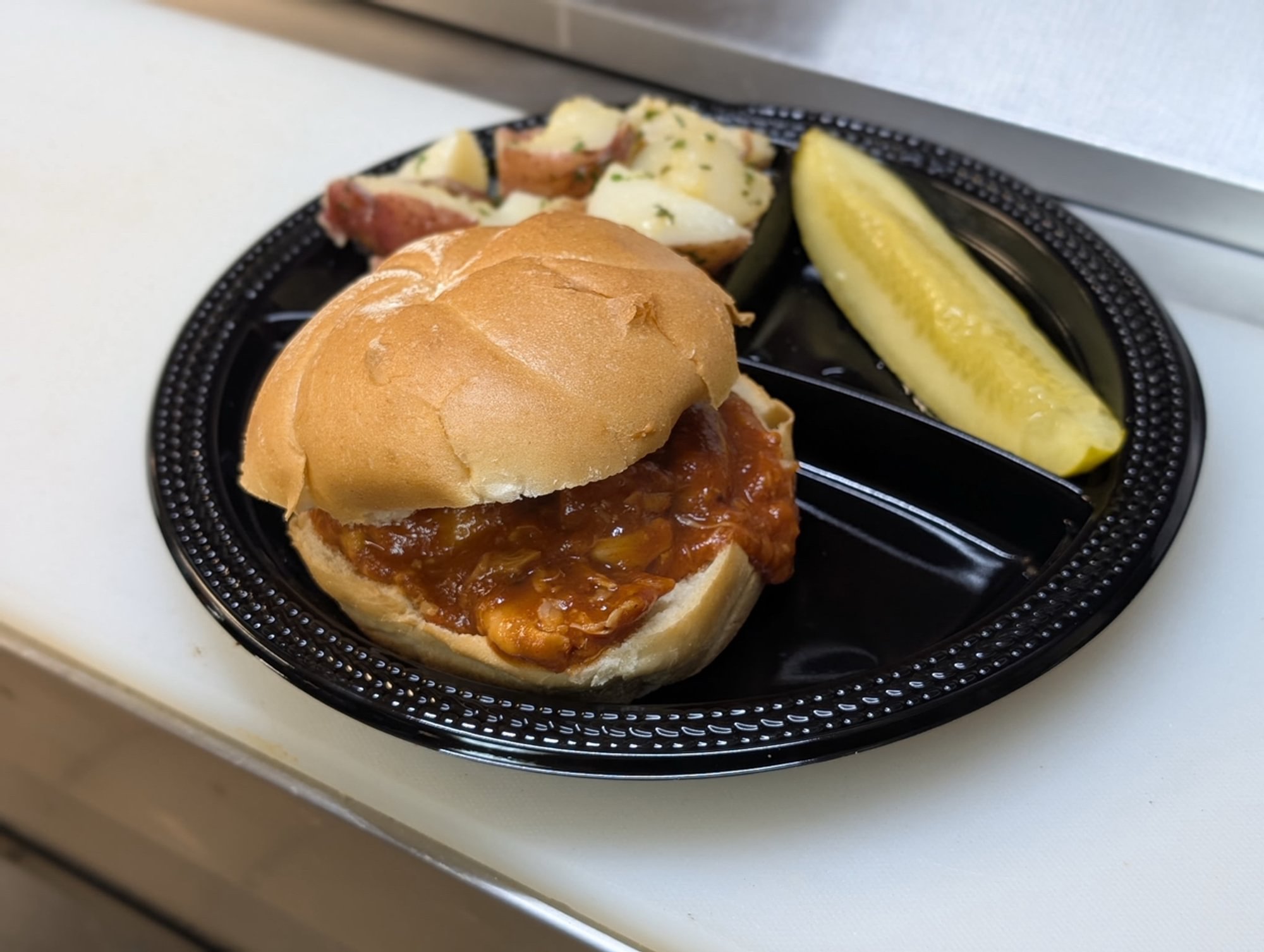 Sloppy Chic Sandwich