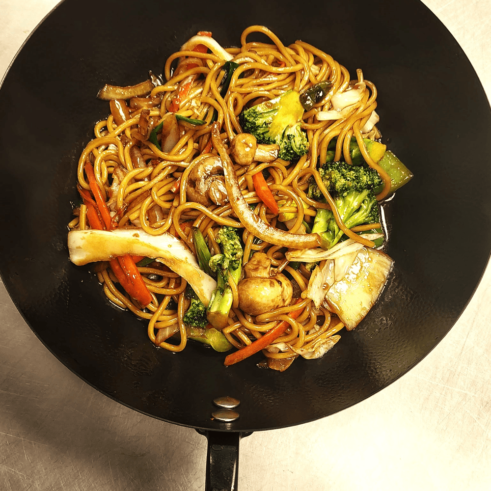 Veggie Lo Mein Lunch