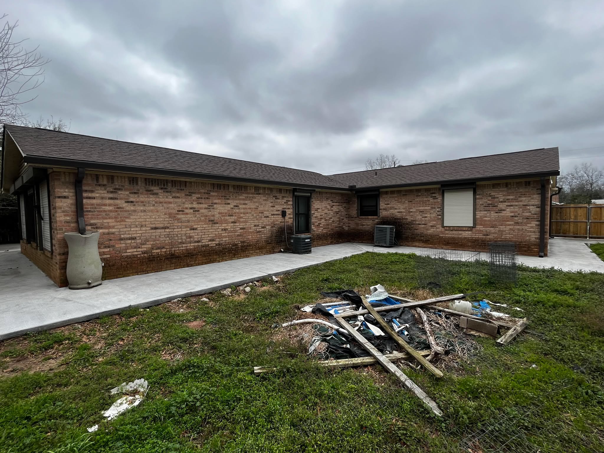 Southern Gutters LLC Image