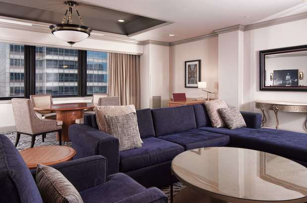 Images Hilton Indianapolis Hotel & Suites
