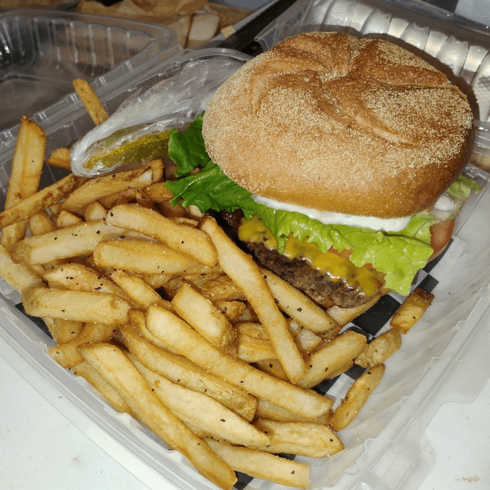 Big D's Cheeseburger & Fries