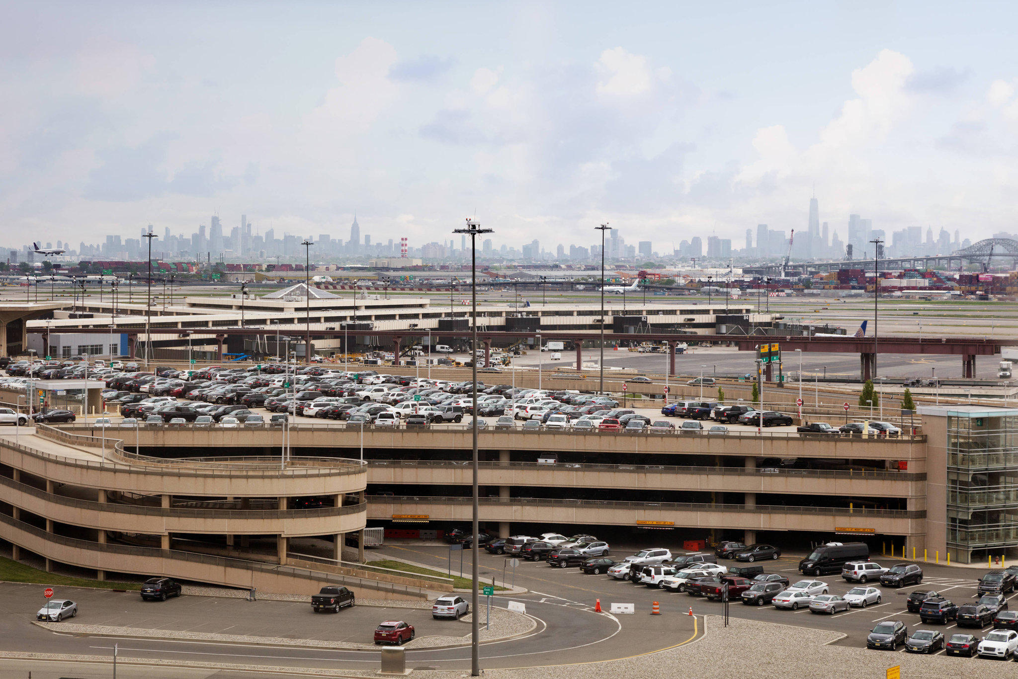 Newark Liberty International Airport Marriott Photo