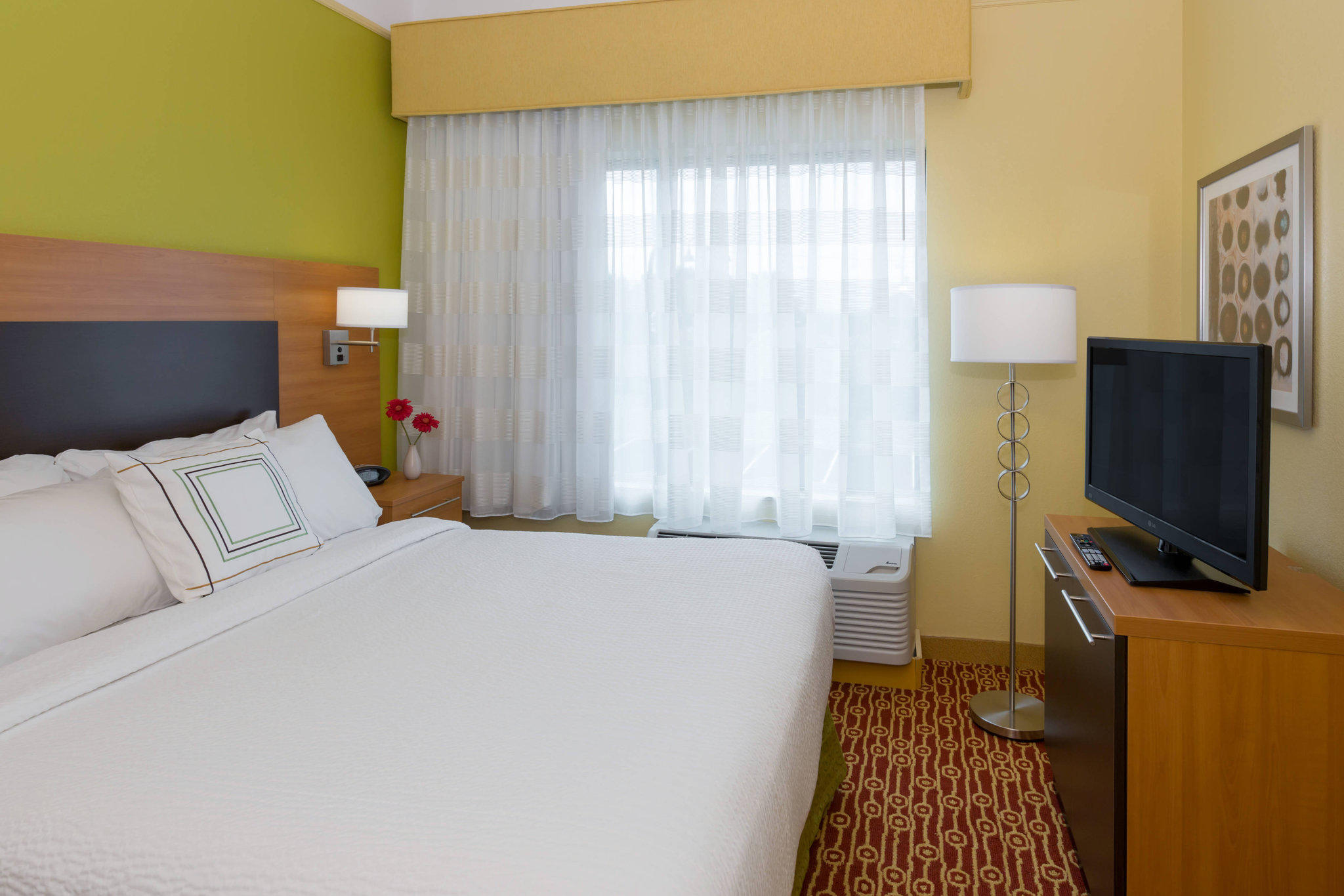 TownePlace Suites by Marriott Buffalo Airport Photo