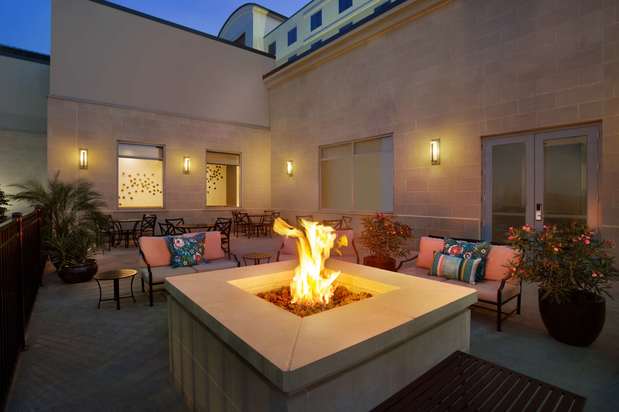 Images Embassy Suites by Hilton Oklahoma City Downtown Medical Center