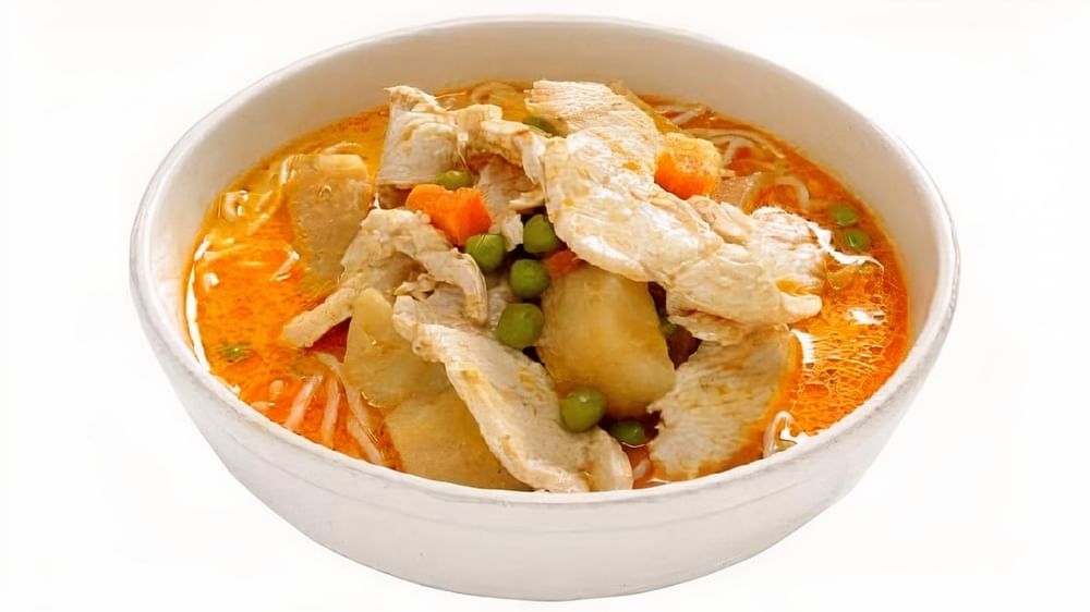 6. Curry Chicken with Vermicelli