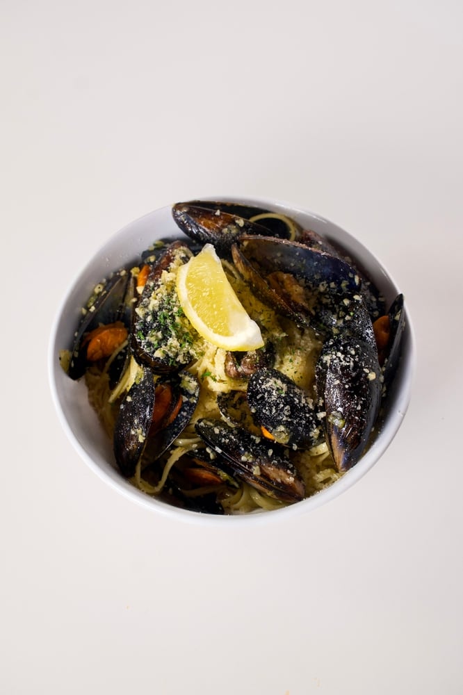 Black Mussels Noodle (White Wine)
