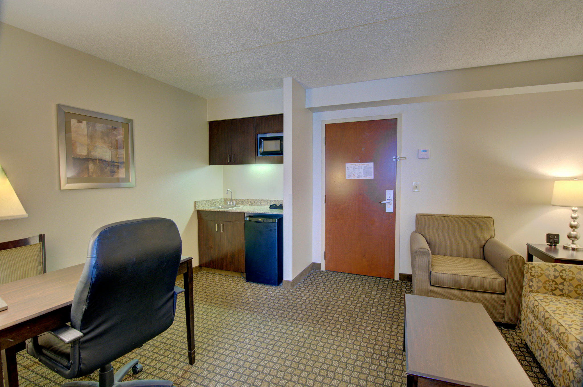 Holiday Inn Express & Suites Blacksburg - University Area Photo