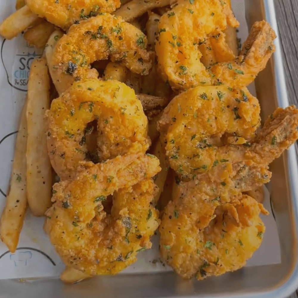 4 Pcs Shrimp with fries