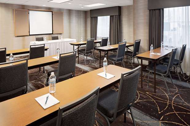 Images Homewood Suites by Hilton Albuquerque Uptown