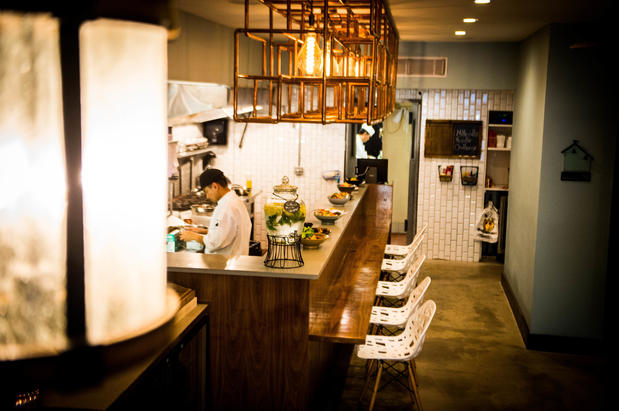 Images Mi Noodle Bar